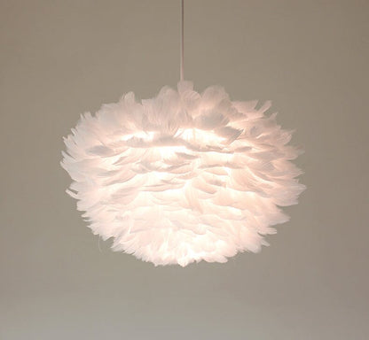 Luminária Pendente Moderna de Plumas